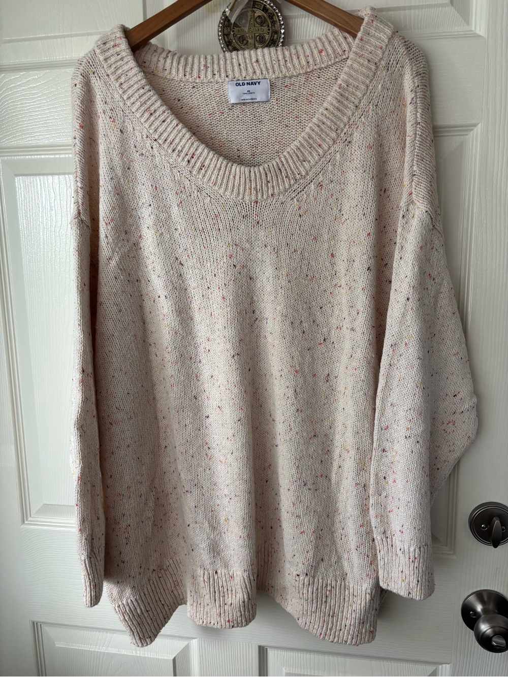 Old Navy Cream Speckled Scoop Neck Sweater